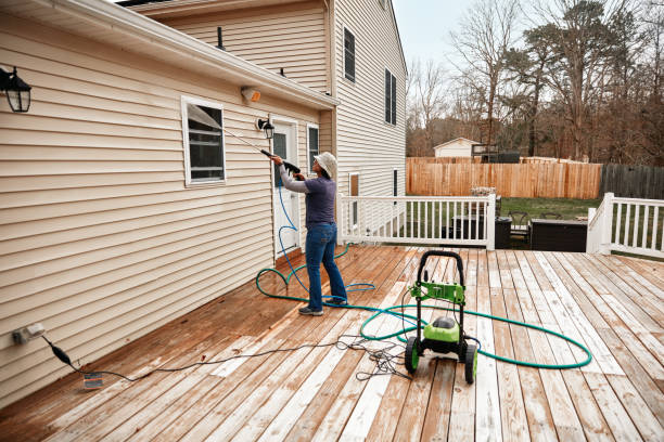 Best Commercial Pressure Washing  in Maquoketa, IA
